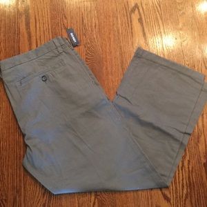 Old Navy Flat Front Men Chino Pants Size 38x30 NWT